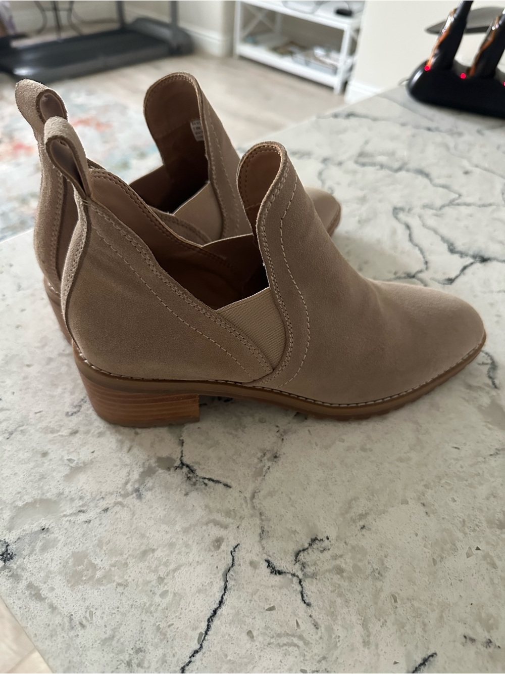 Blondo Sandra Waterproof Bootie Waterproof Suede Ankle Boots Brown US 7.5 Med